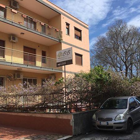 B&B Il Bagolaro Dell'Etna Sant'Agata Li Battiati Exterior foto