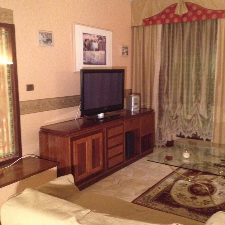 B&B Il Bagolaro Dell'Etna Sant'Agata Li Battiati Exterior foto