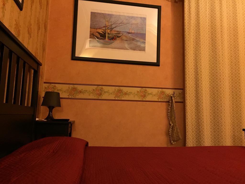 B&B Il Bagolaro Dell'Etna Sant'Agata Li Battiati Habitación foto